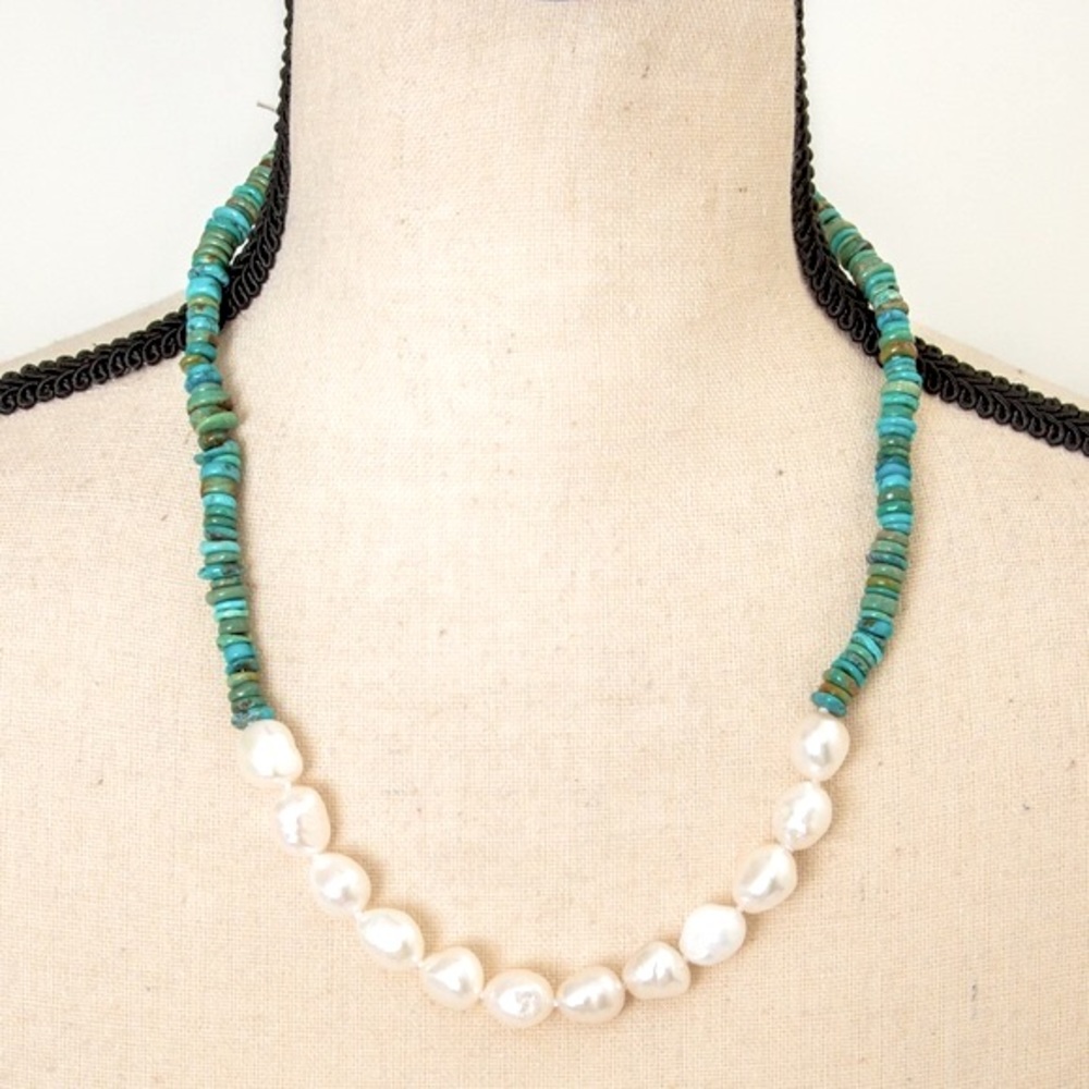 Turquoise & pearl necklace Kwan Collection